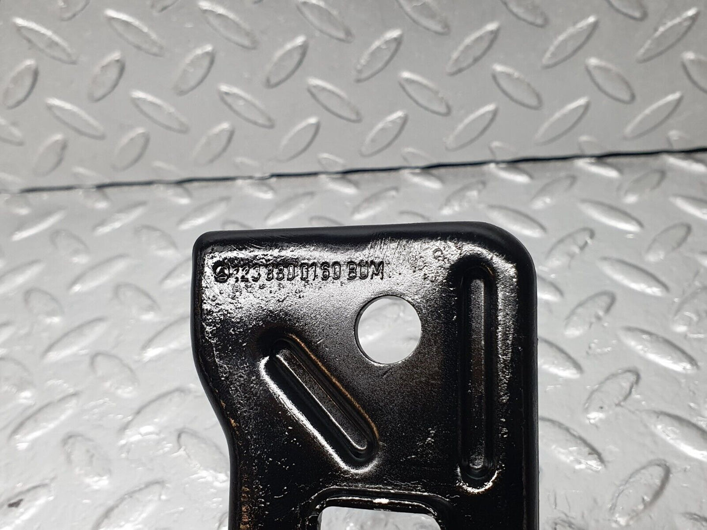 44069 Mercedes-Benz C123 230CE Coupe Bonnet Safety Latch