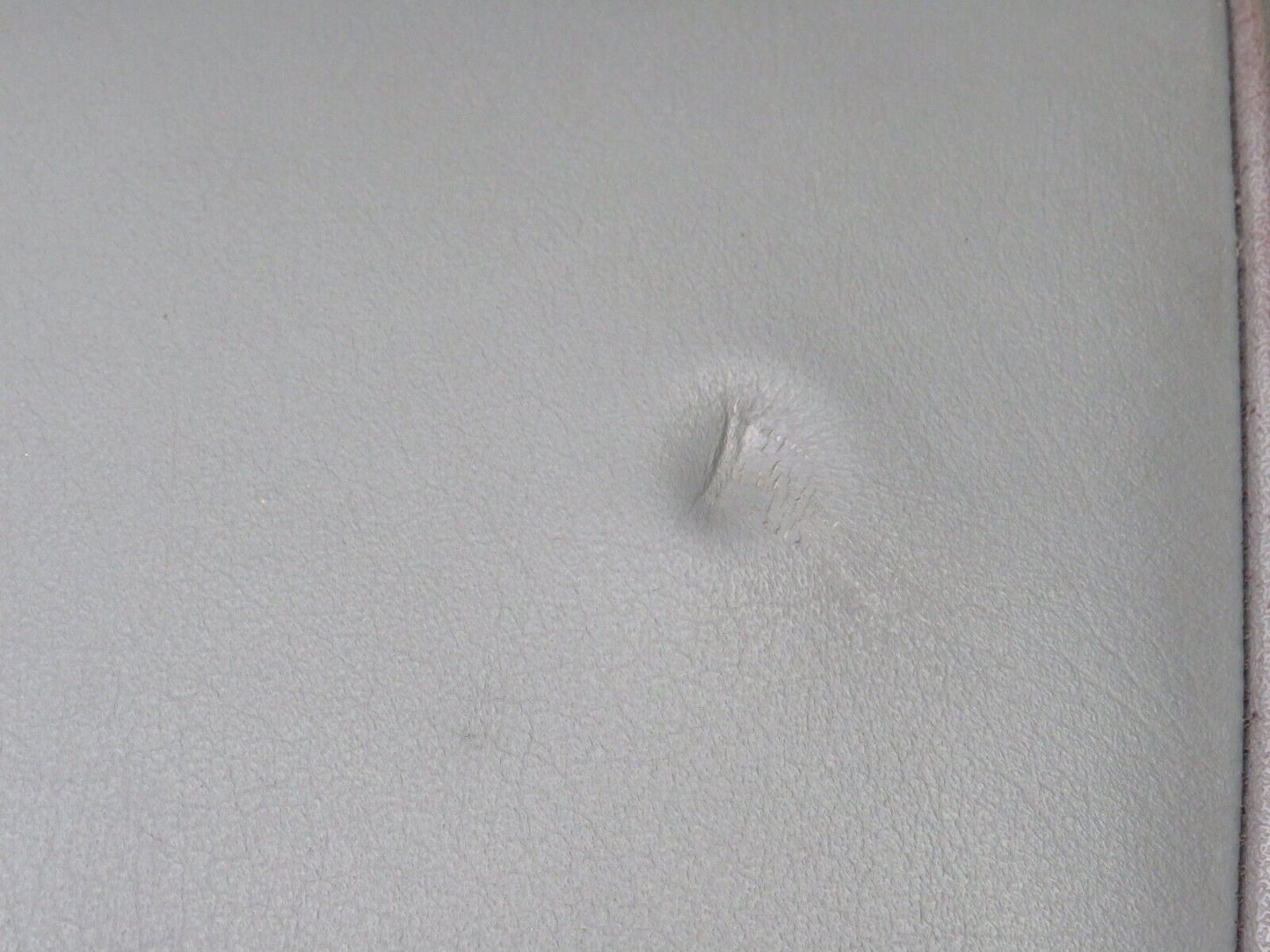 42911 Mercedes-Benz W126 420SE Rear Seat Leather Grey 1269202750 1269202716