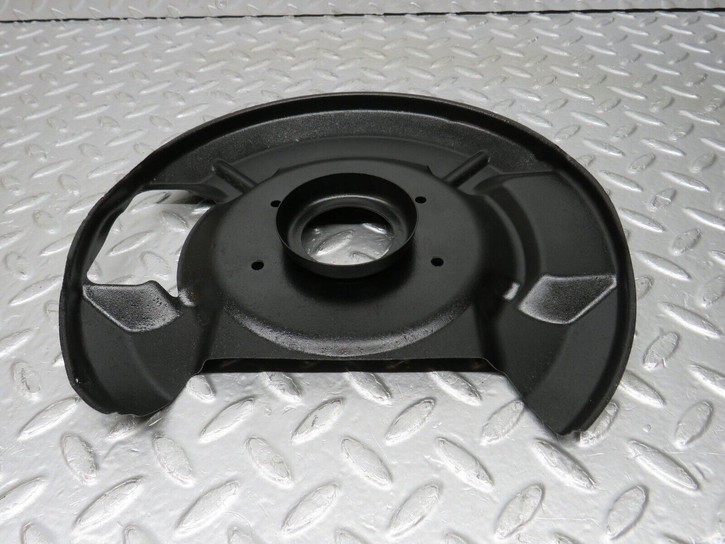 33012 Mercedes-Benz C107 R107 350 V8 Front Right Brake Disc Protection Plate