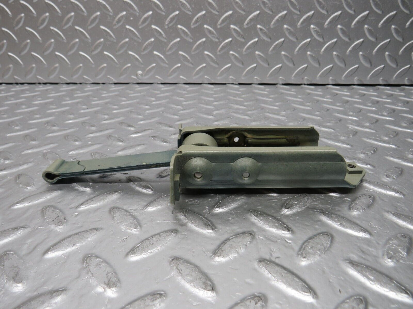 30675 Mercedes-Benz W201 190E 2.0L Door Safety Check Strap