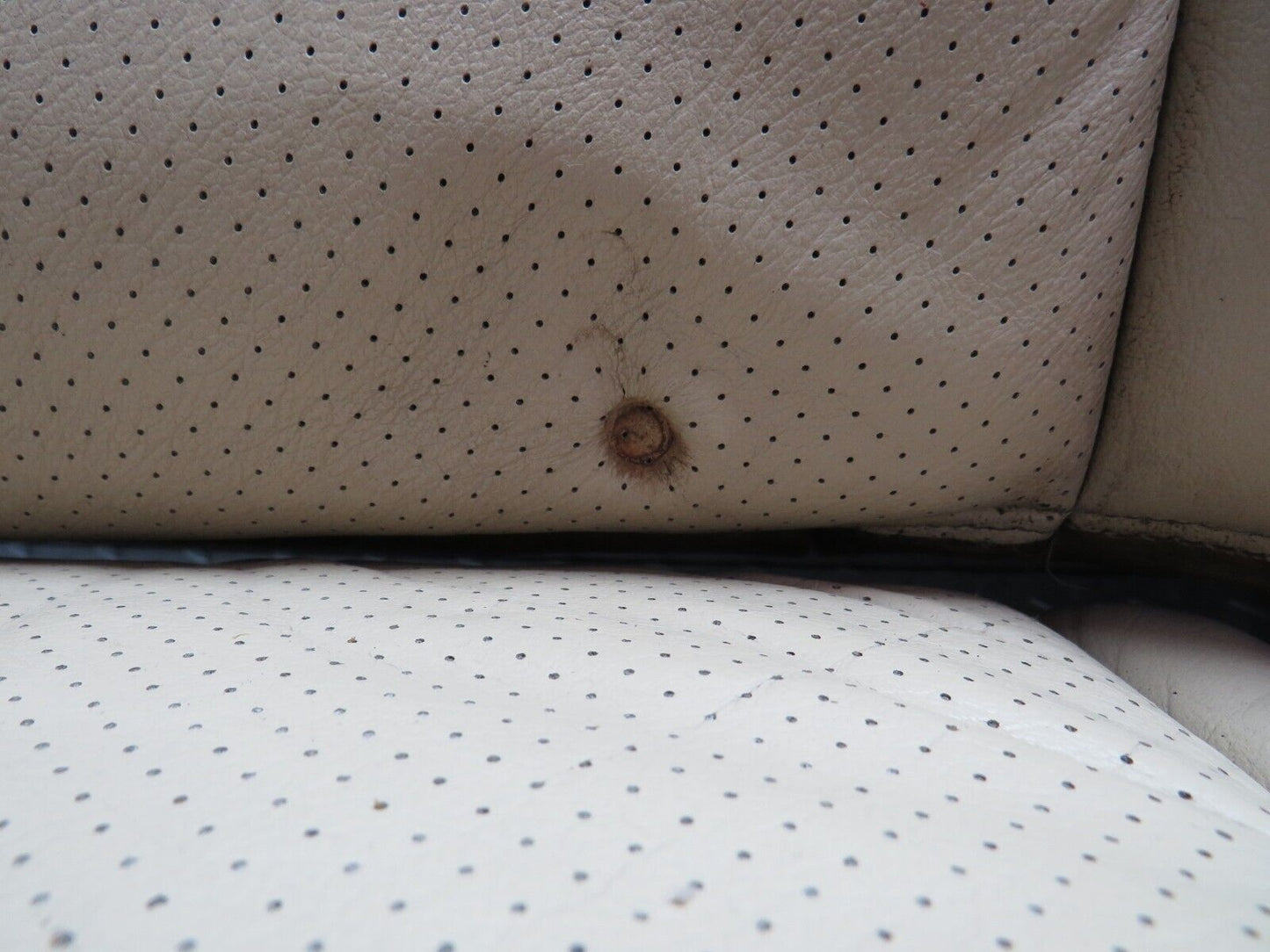 42910 Mercedes-Benz W201 Rear Seat Leather Beige