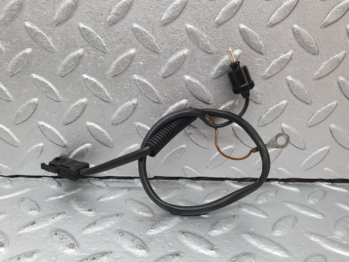 41587 Mercedes-Benz W124 200E Engine Cooling Fan Wire 1245402809