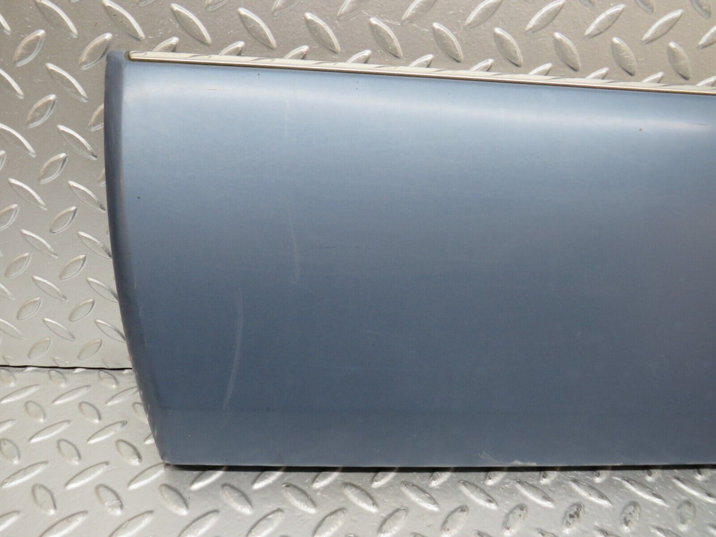 31296 Mercedes-Benz S124 220TE Wagon Rear Left Door Lower Moulding 1246901740