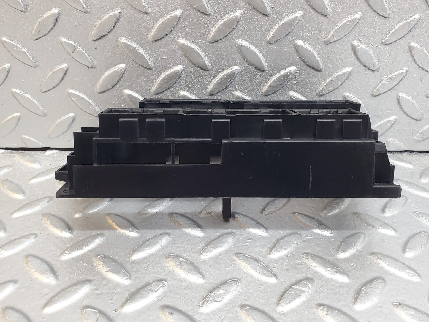 44723 Mercedes-Benz W124 220E Fuse Relay Holder Bracket 1245450140