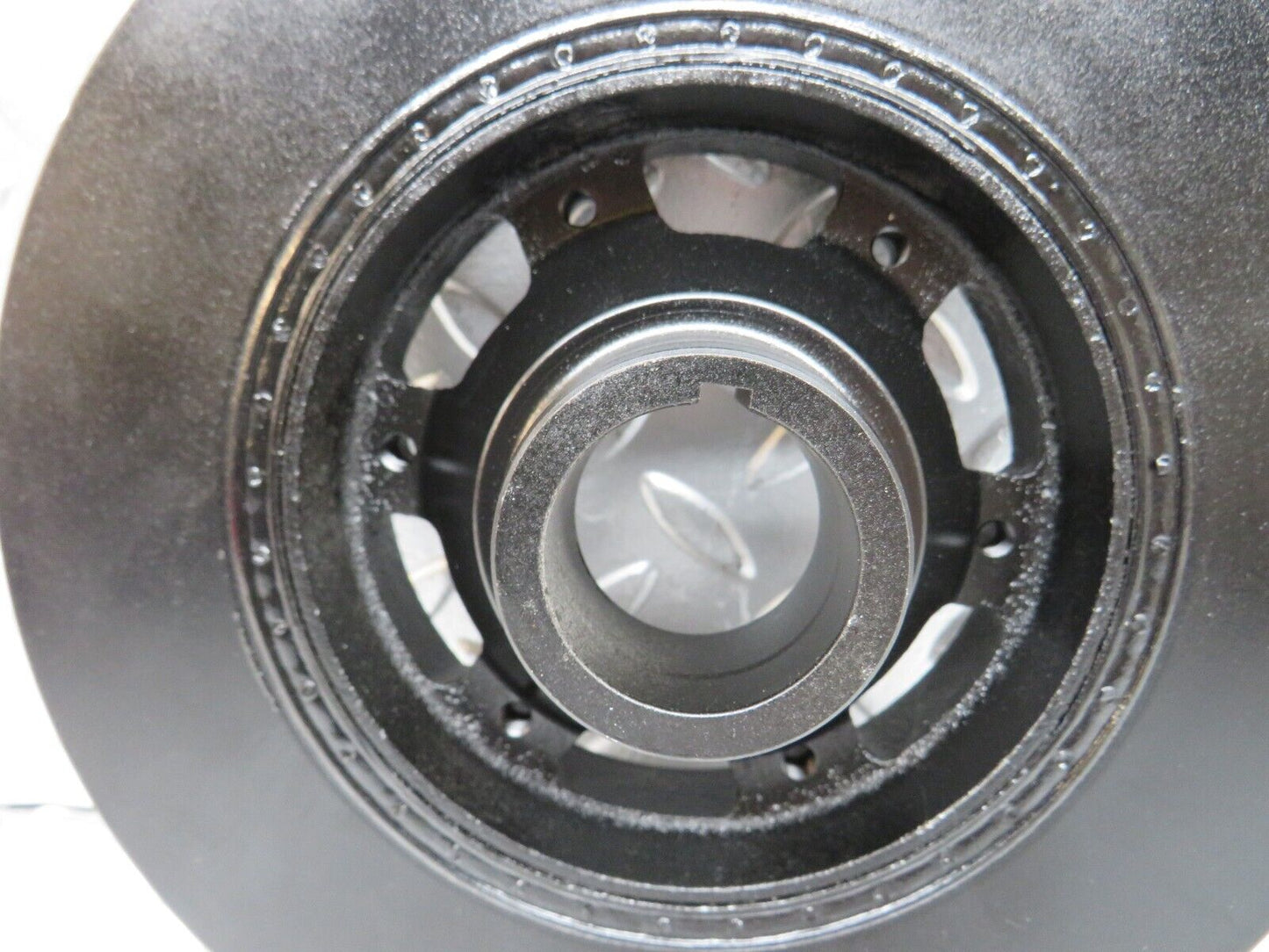 24817 Mercedes-Benz W140 S320 Crankshaft Vibration Damper 1040301703