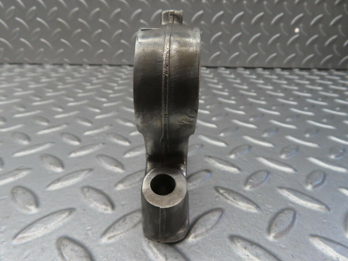 13353 Mercedes-Benz C107 350SLC Coupe Camshaft Tower Bearing