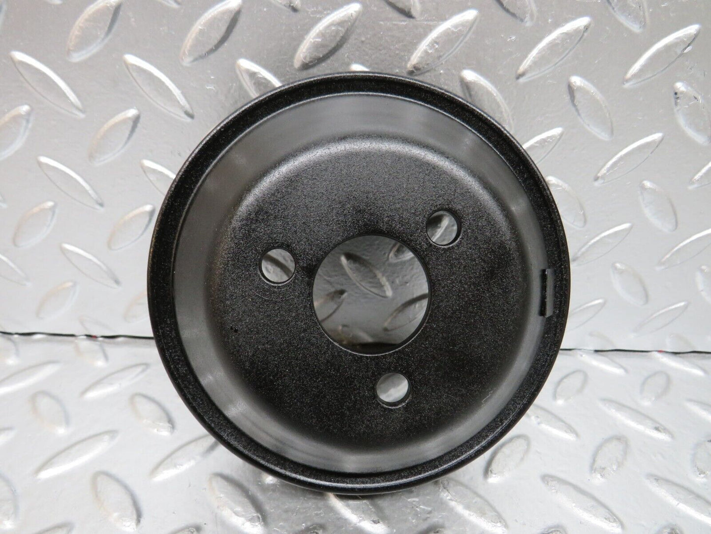 24819 Mercedes-Benz W140 S320 Water Pump Pulley 1042300015