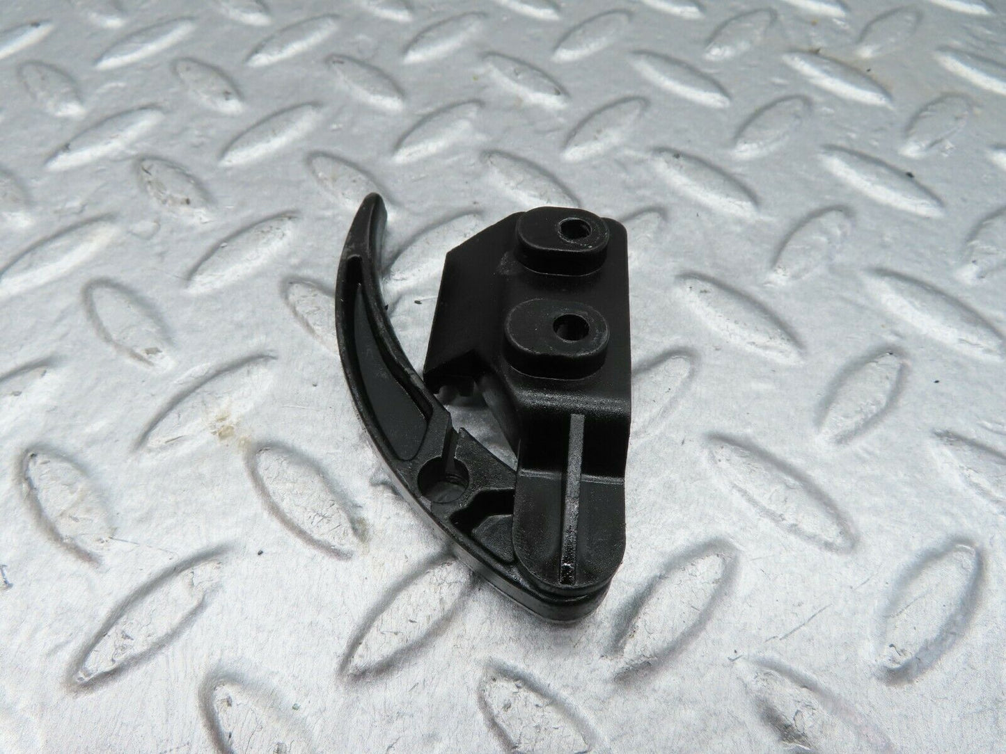 18059 Mercedes-Benz W123 200 Hood Opener Bonnet Opener Release