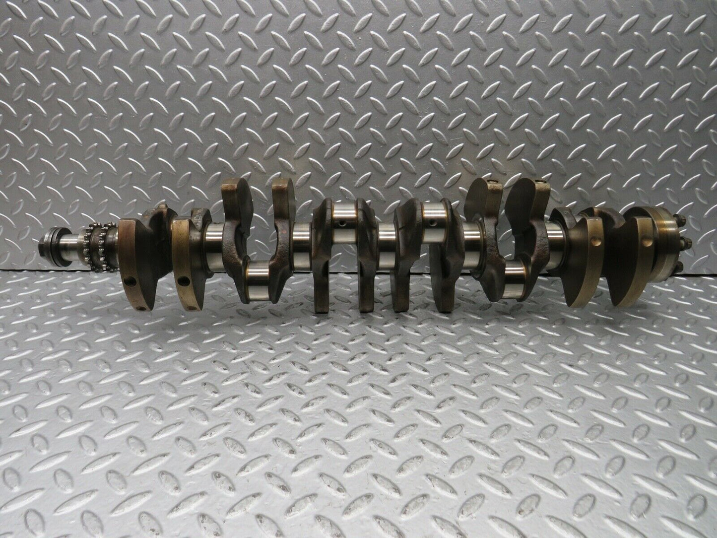 21781 Mercedes-Benz W126 300SE Crankshaft