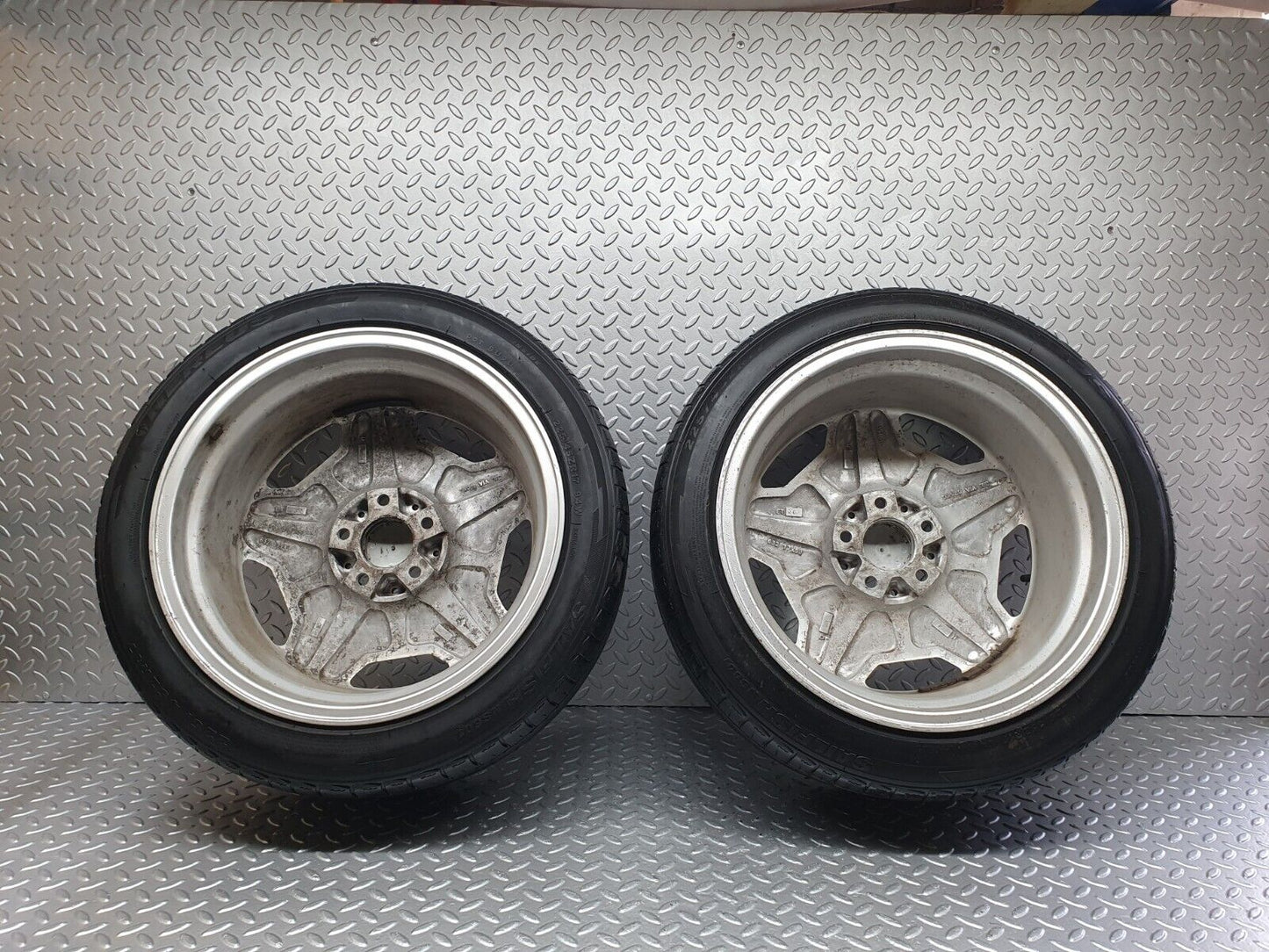 41723 Mercedes-Benz Alloy Wheel Set 17 x 8J & 9J ET30 & ET33