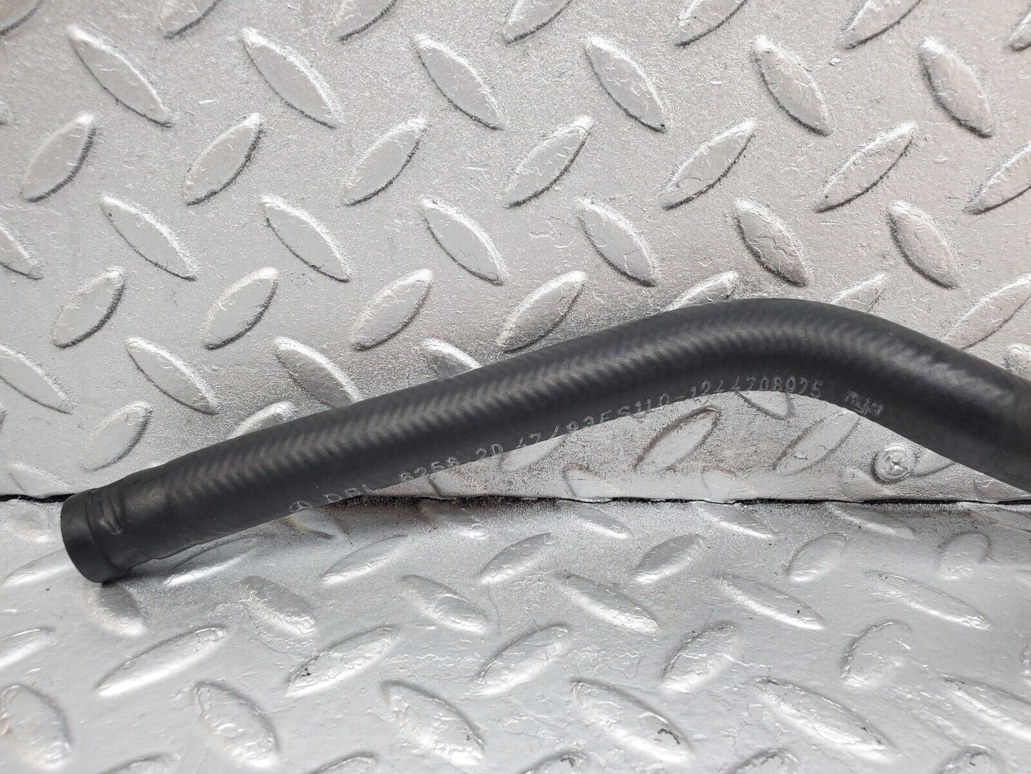 44748 Mercedes-Benz W124 220E Fuel Tank Fuel Filter Hose Pipe 1244706975