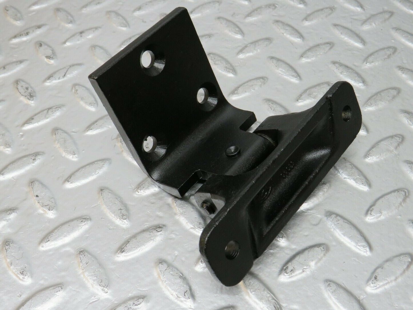24519 Mercedes-Benz W108 Front Door Hinge Left/Right