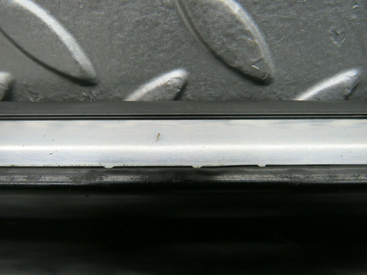 22025 Mercedes-Benz S123 280TE Rear Right Door Lower Moulding Trim