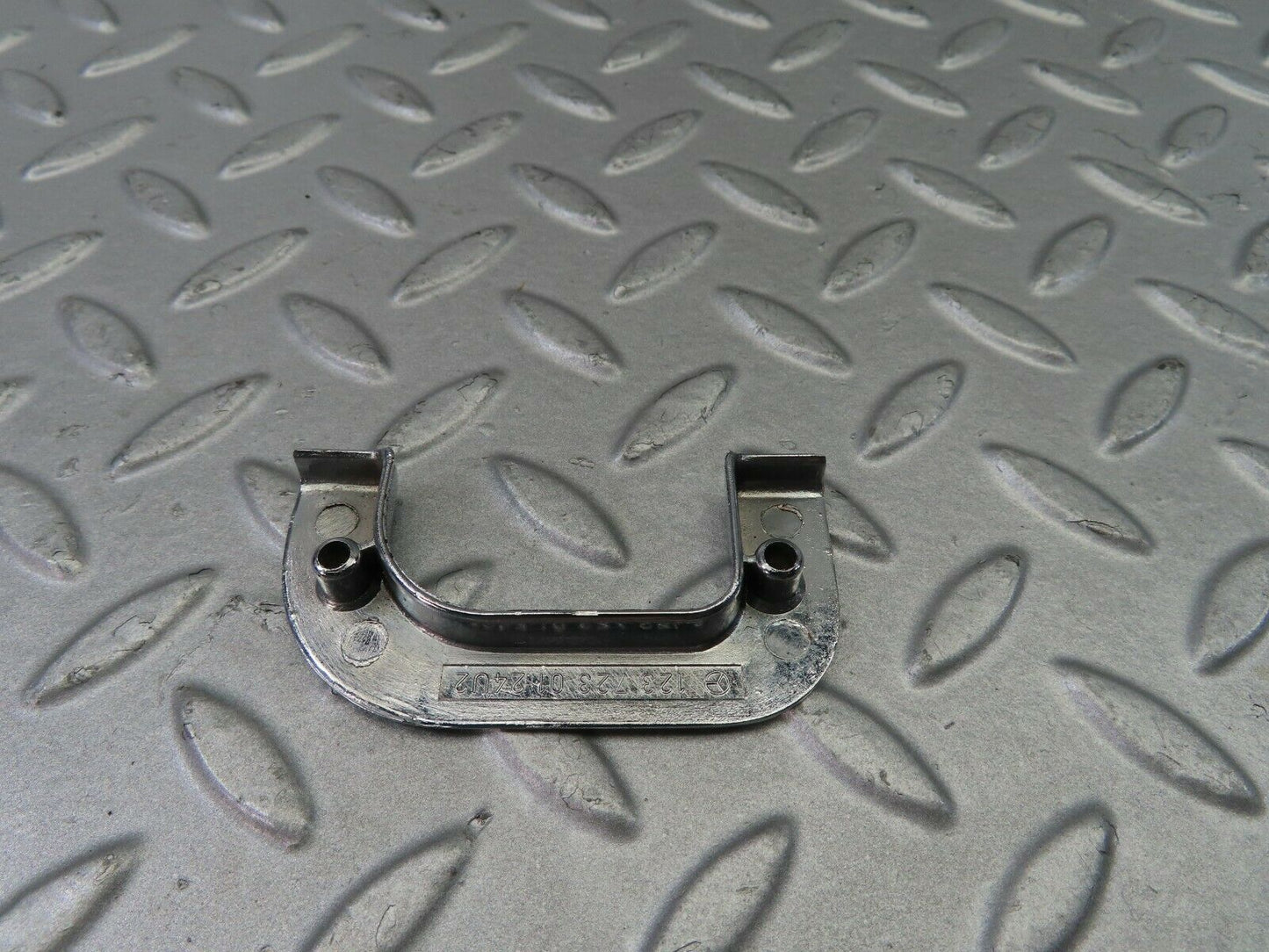 7624 Mercedes-Benz S123 230TE Wagon Left Chrome Door Latch Trim 1237230124