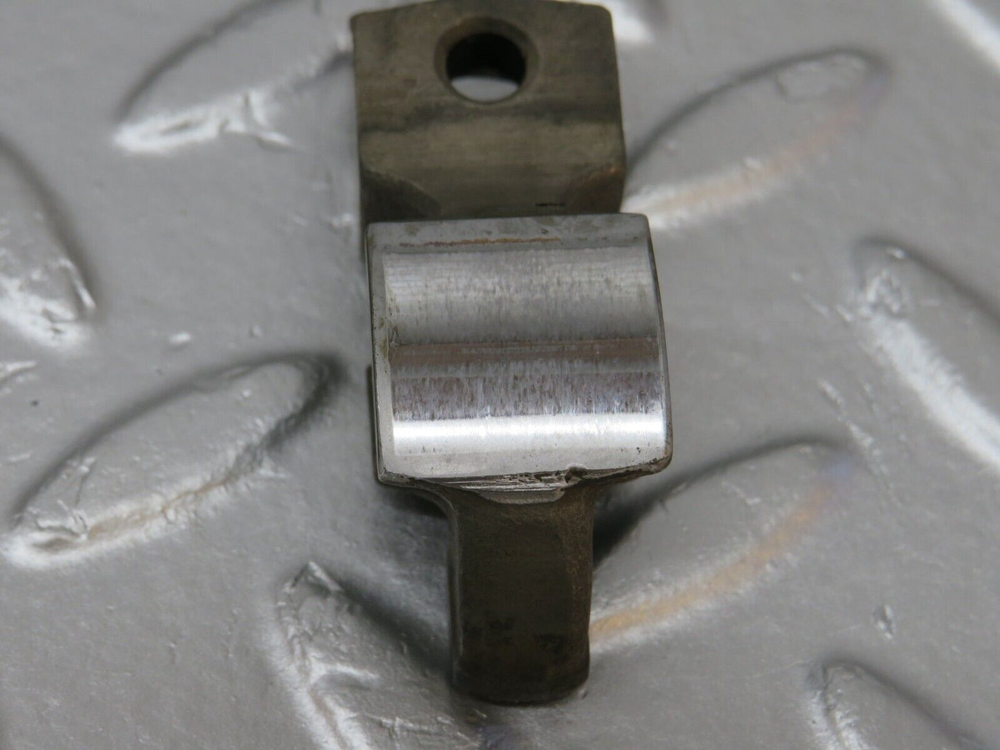 40045 Mercedes-Benz R107 350SL Rocker Arm With Valve Tappet
