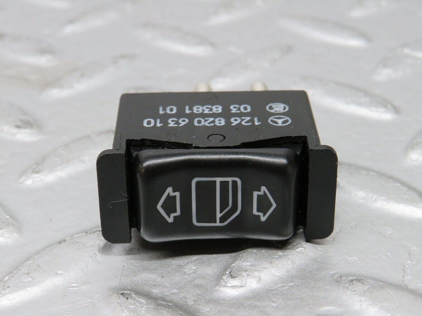 36715 Mercedes-Benz W201 190E 2.0L Rear Electric Window Switch 1268206310