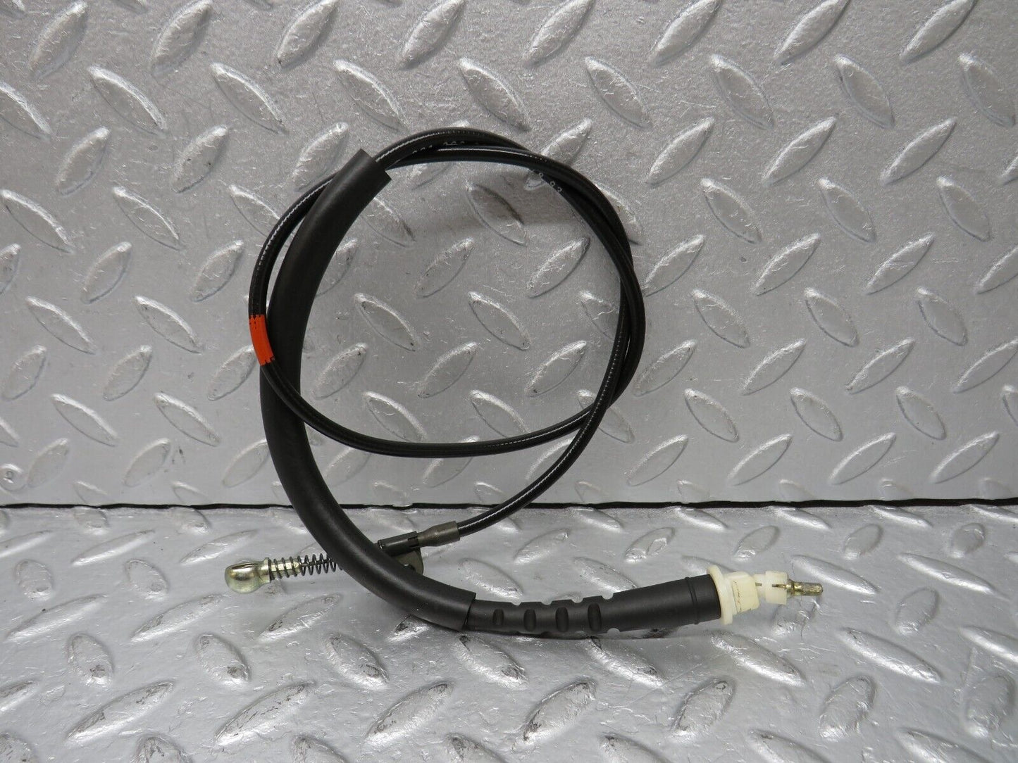 38935 Mercedes-Benz W201 190E Gearbox Cable 2012600151