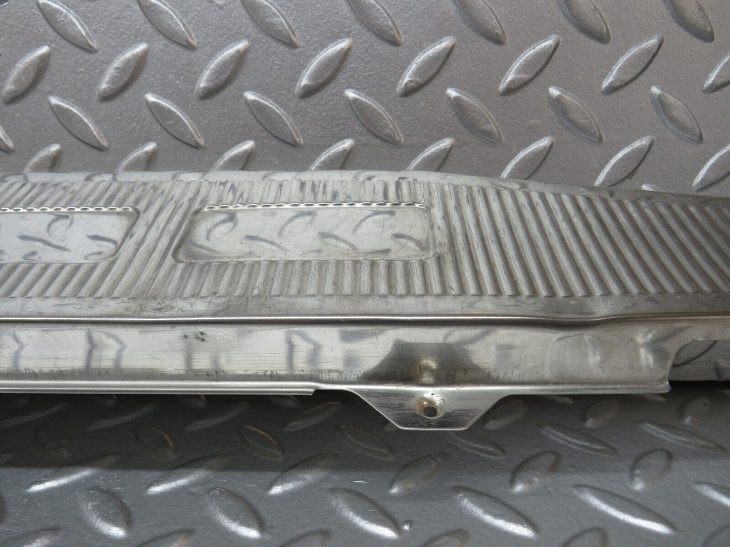 31216 Mercedes-Benz S124 220TE Wagon Trunk Edge Chrome Moulding 1246980089
