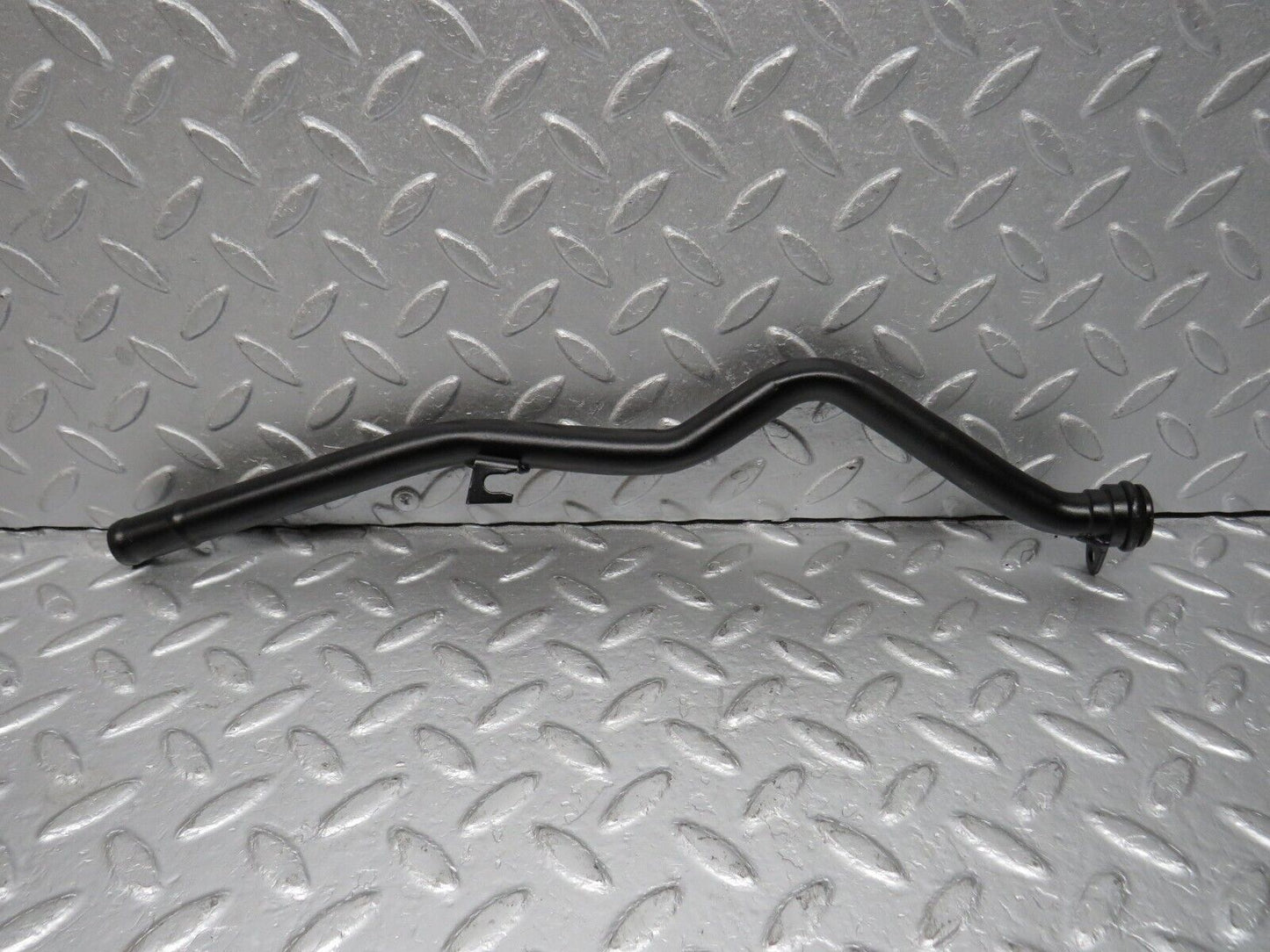 39581 Mercedes-Benz R129 320SL Coupe Coolant Pipe
