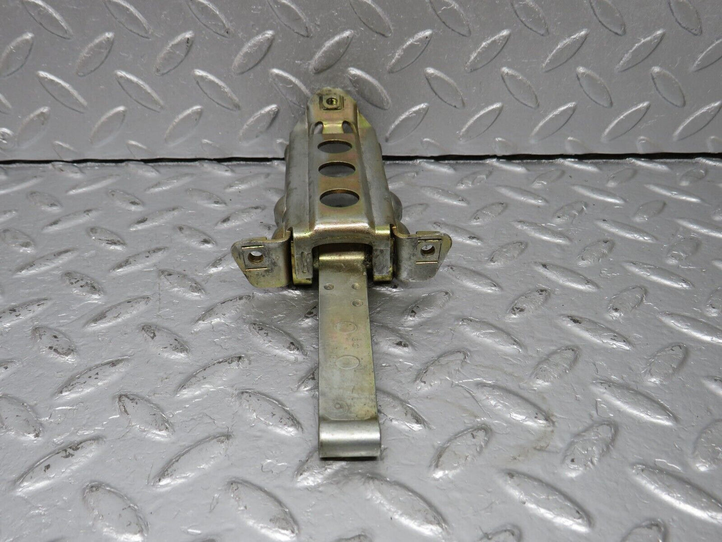 40588 Mercedes-Benz W123 300D Door Safety Check Strap