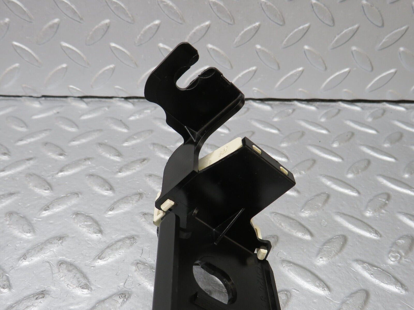 36101 Mercedes-Benz W126 420SE Heater Control Switch & Bracket 1268330014 1268200103 1268200203