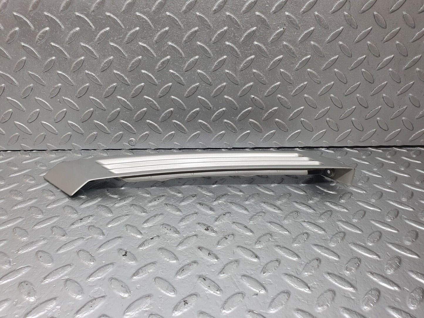 42740 Mercedes-Benz W201 190 2.0L C Pillar Exterior Cover Left Side 2016980189