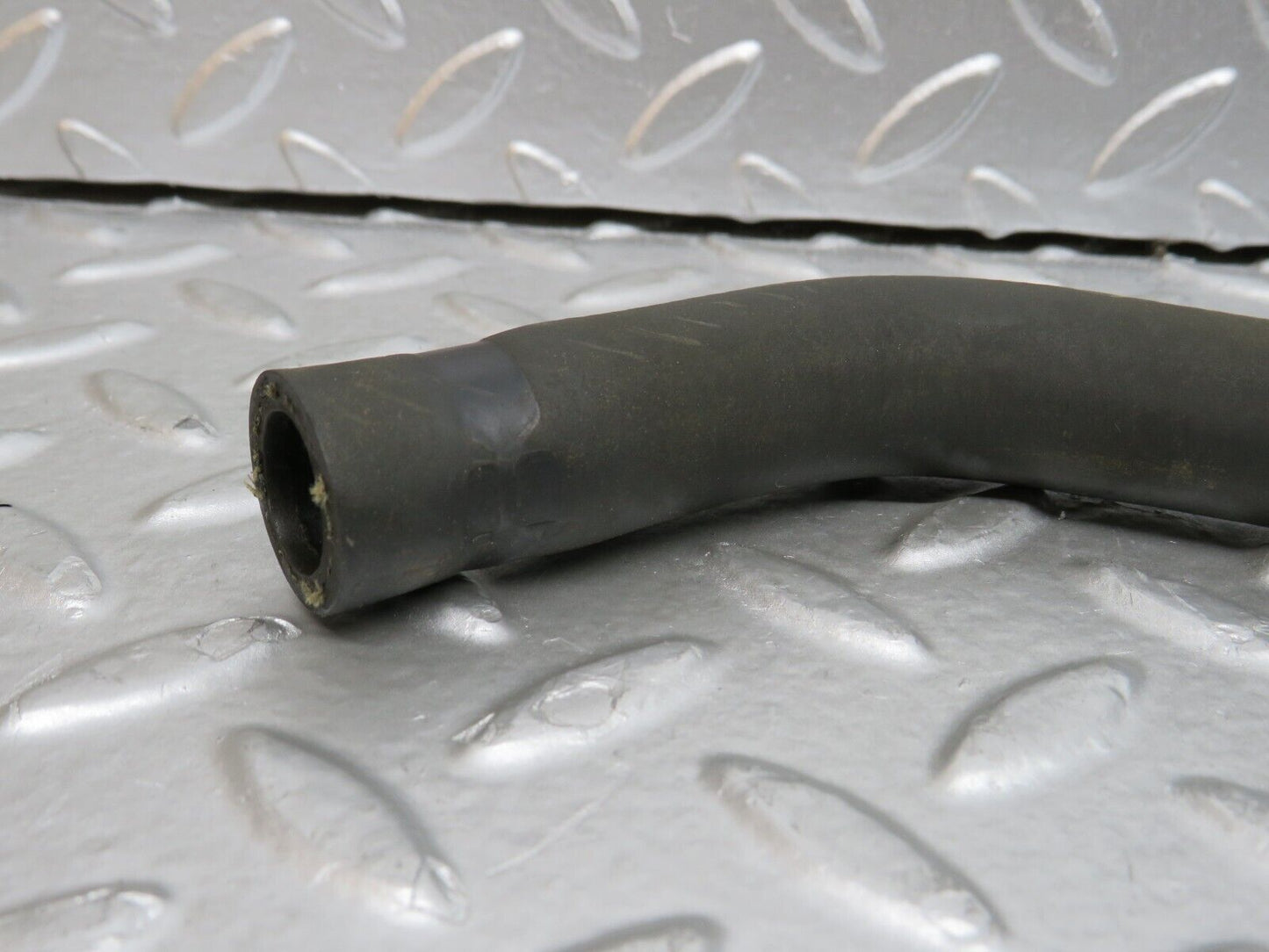 29560 Mercedes-Benz W124 230E Water Hose Pipe 1248323594
