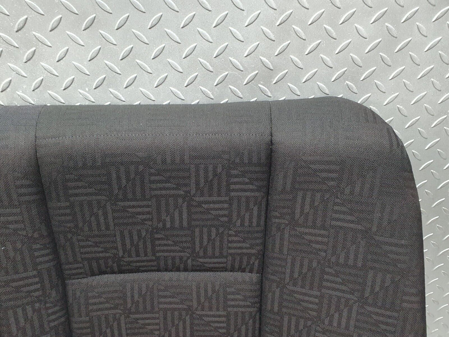 41990 Mercedes-Benz W202 C200 Rear Seat 2029200550 2029202916
