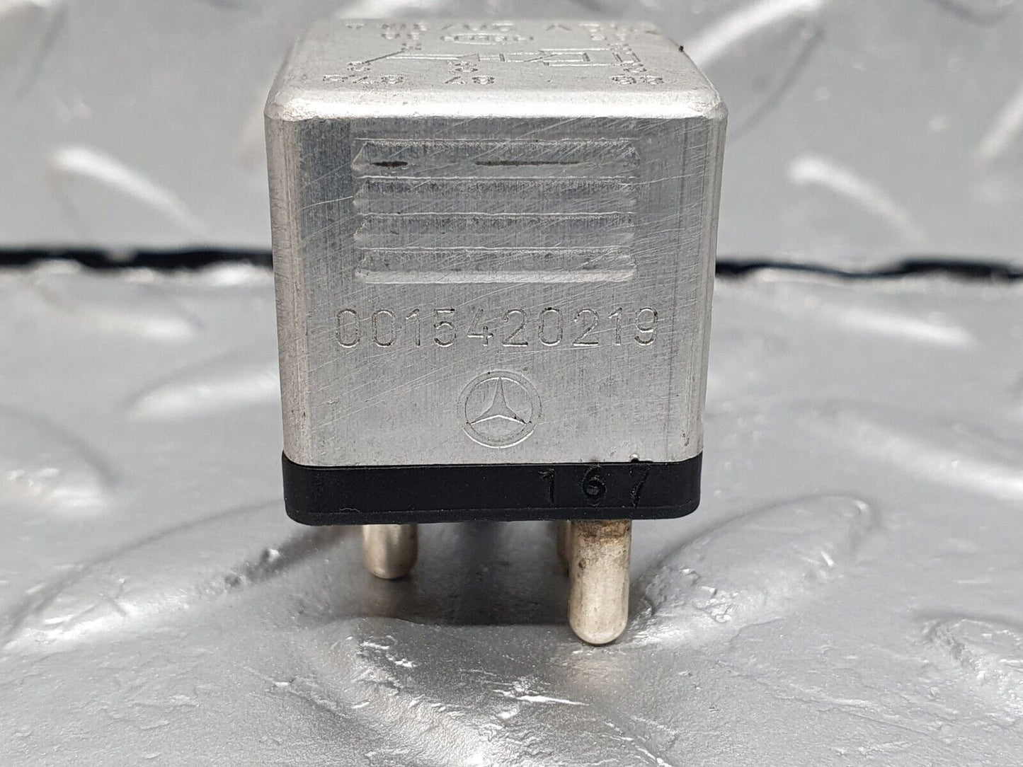 41643 Mercedes-Benz W124 200E Multi Purpose Relay 0015420219