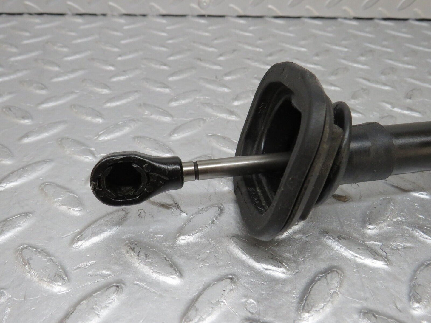 35243 Mercedes-Benz W221 Rear Right Door Stopper Strut 2217200016