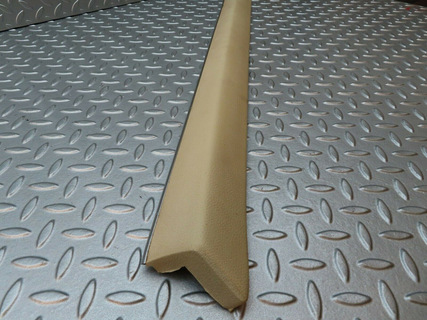 4587 Mercedes-Benz W114 280CE Coupe Door Panel Top Trim Left Beige