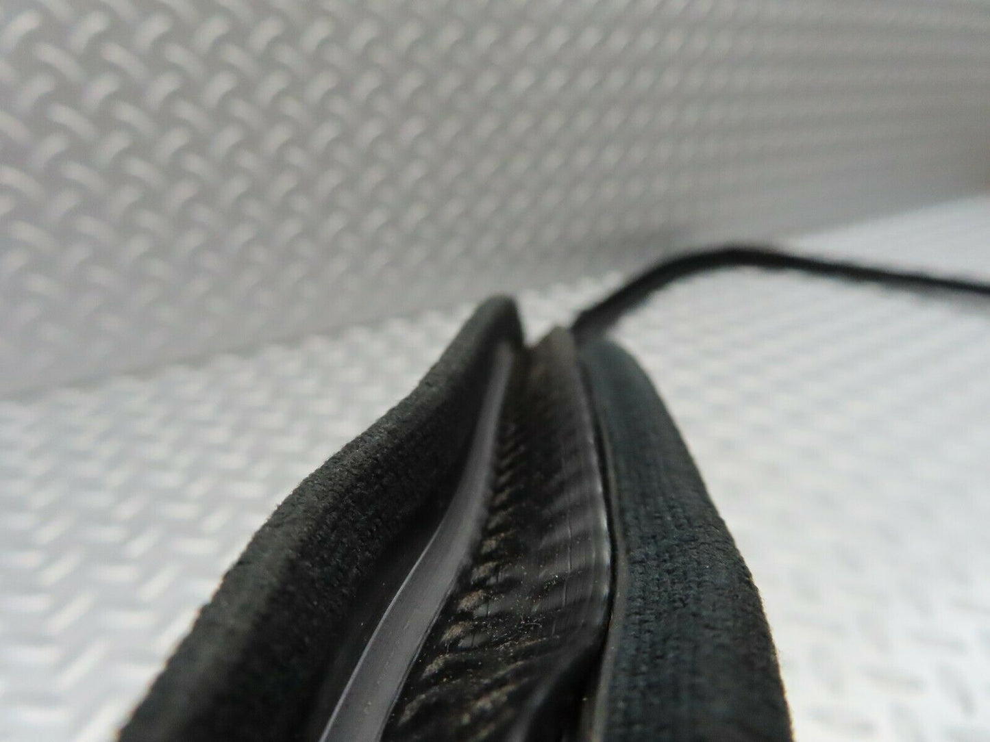 6639 Mercedes-Benz S124 E220 Wagon Front Right Cloth Covered Door Seal