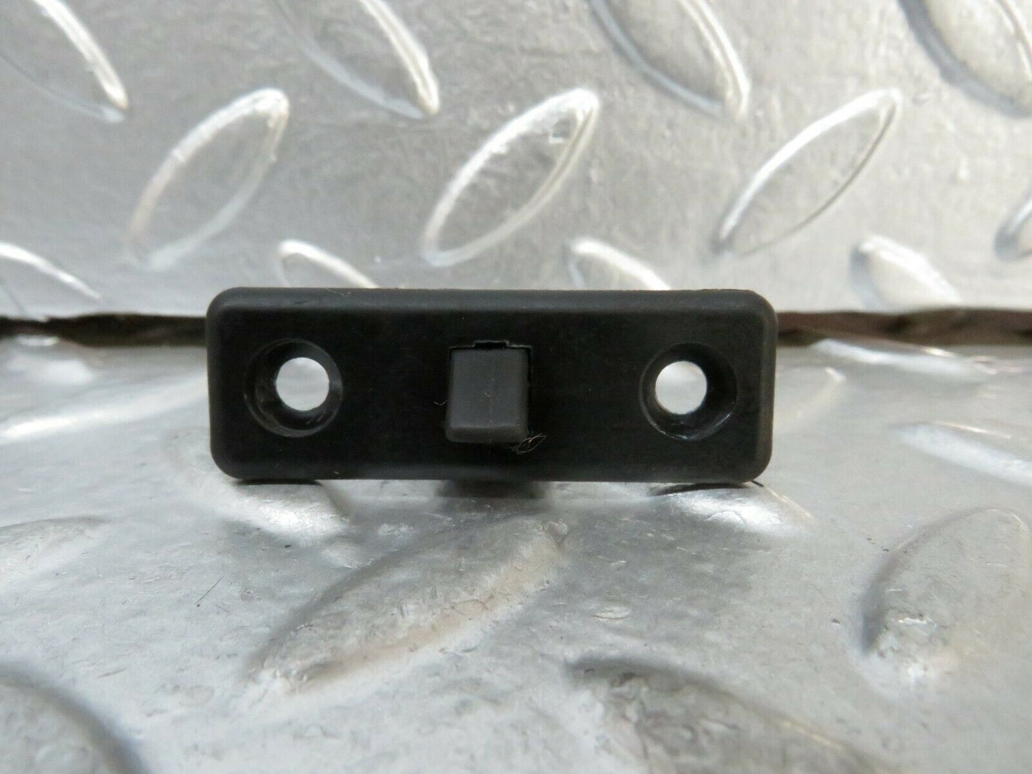 23812 Mercedes-Benz C107 450SLC Coupe Glove Box Lock 1076890025