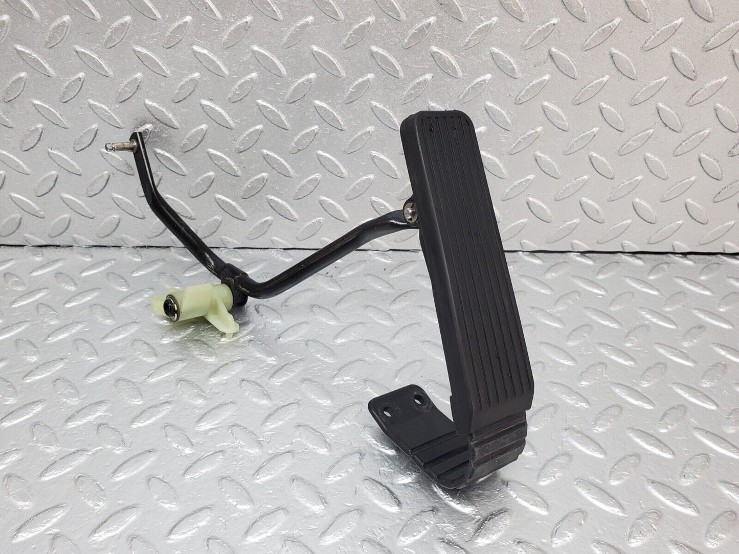 45075 Mercedes-Benz R129 300SL Coupe Accelerator Pedal With Linkage 2013010218 1293010082