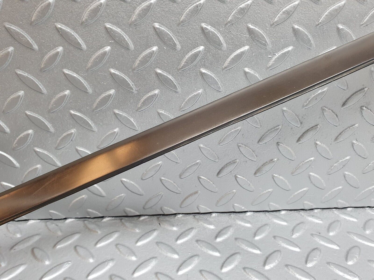 42111 Mercedes-Benz W202 C200 Roof Trim Left Side