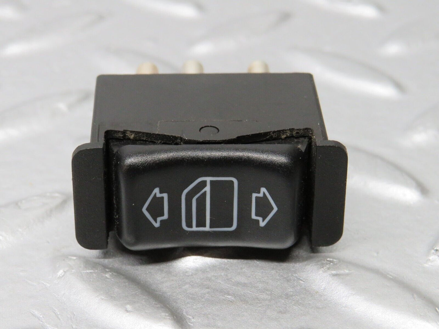 38960 Mercedes-Benz W201 190E 2.6L Rear Electric Window Switch 1268206310