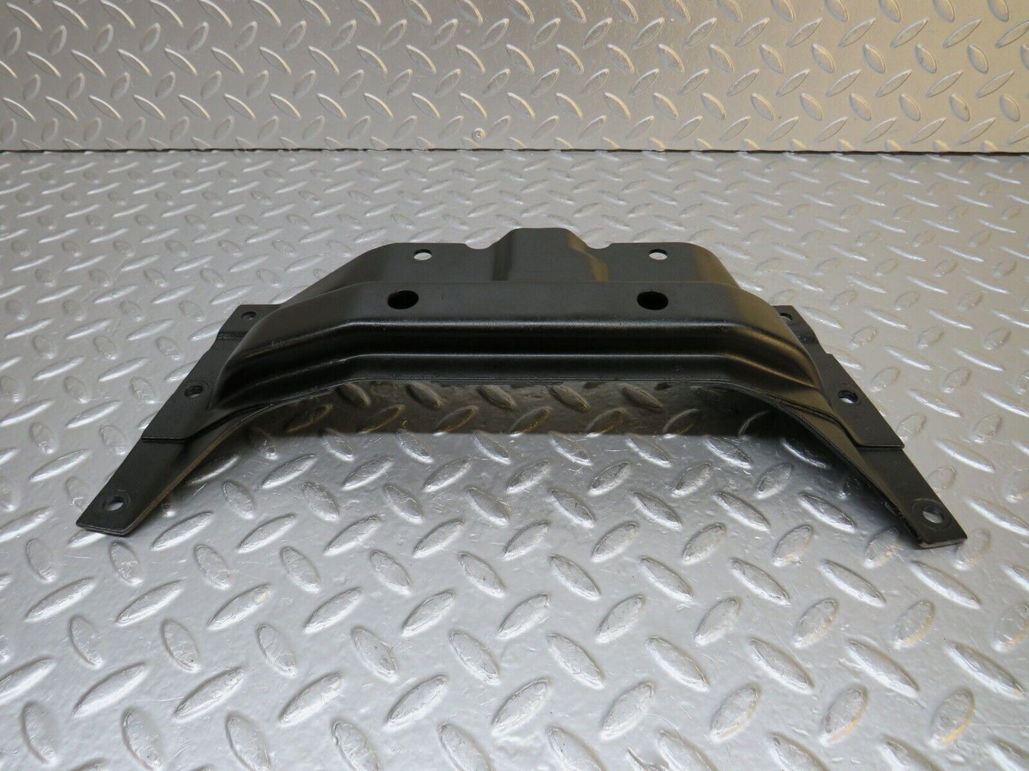 32240 Mercedes-Benz C107 350SLC Coupe Gearbox Mount Bracket