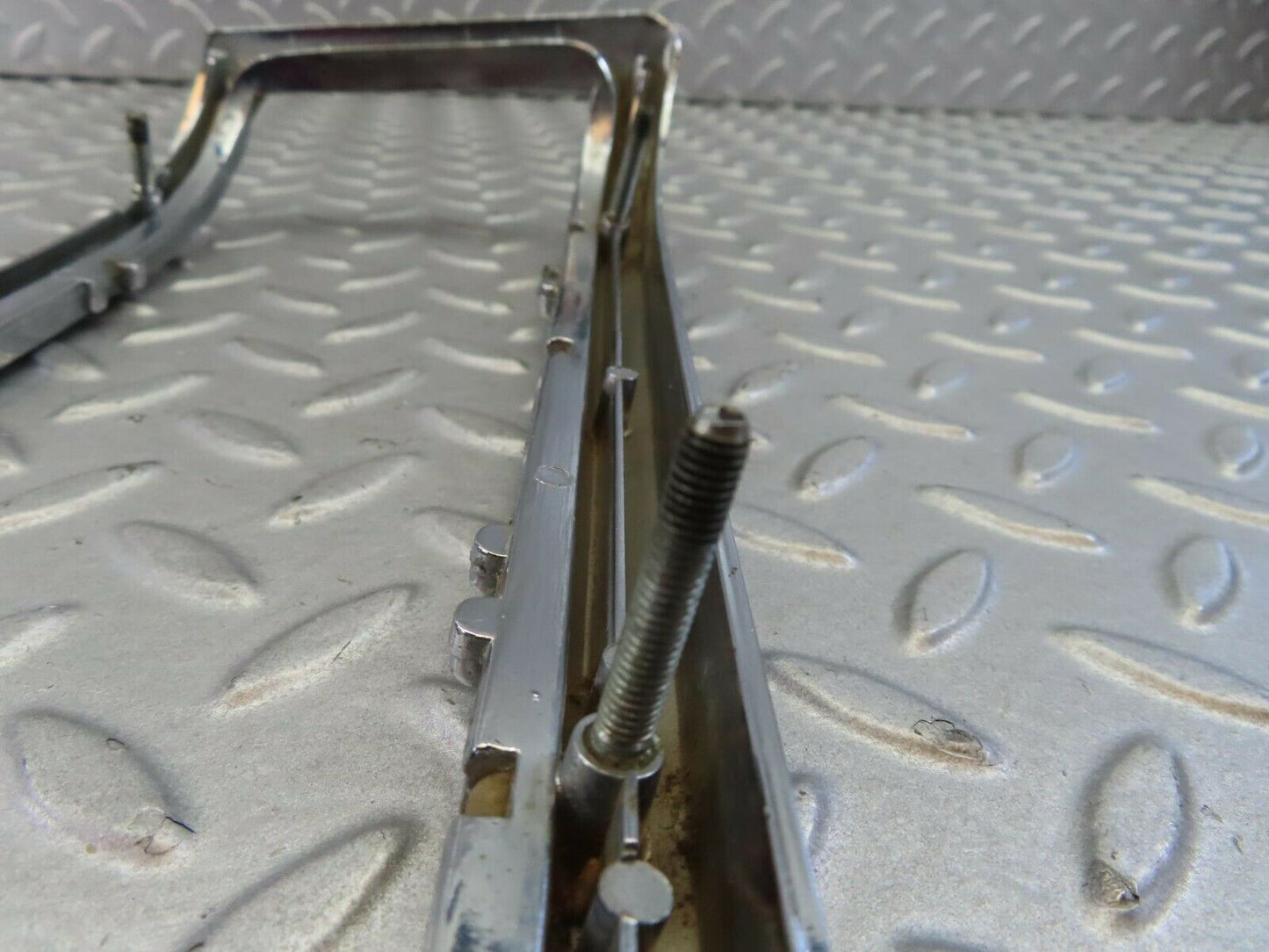 8128 Mercedes-Benz W115 Tail Light Chrome Frame Left