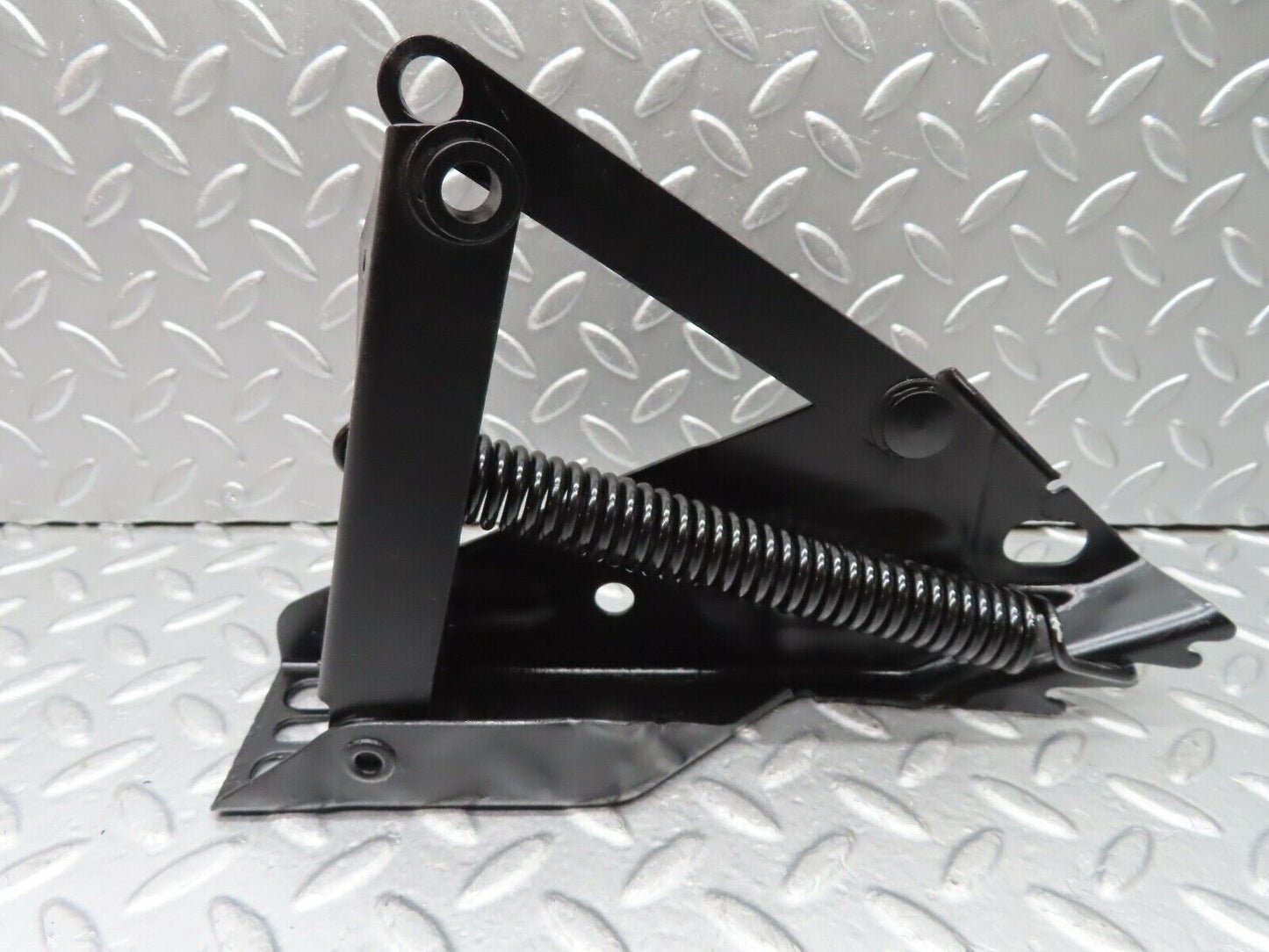 19816 Mercedes-Benz W121 190b Ponton Bonnet Hinge Left Side