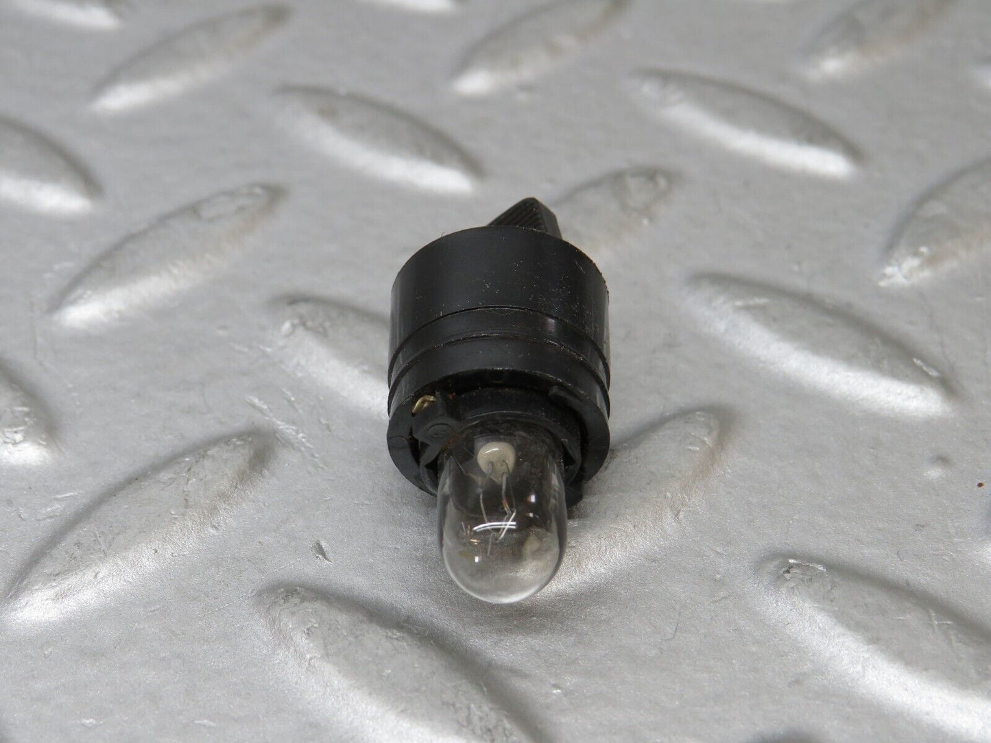 36402 Mercedes-Benz W108 Instrument Cluster Bulb 2x