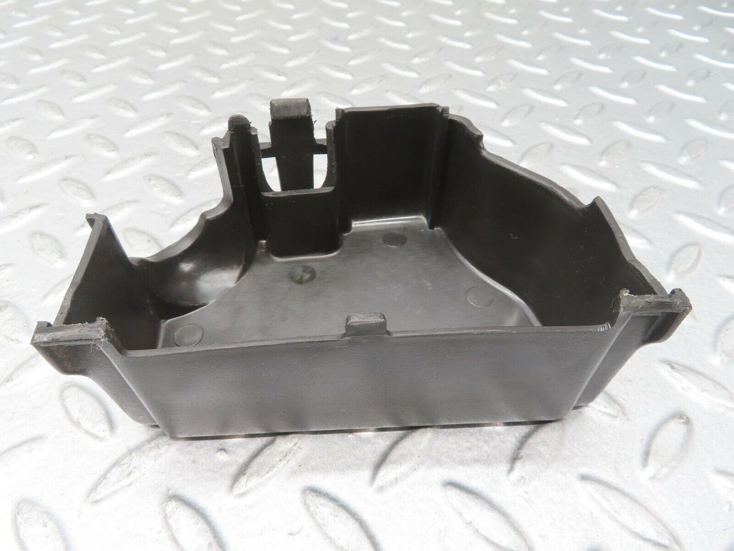 13532 Mercedes-Benz W123 200 Fuse Box Relay Cover 1235450146