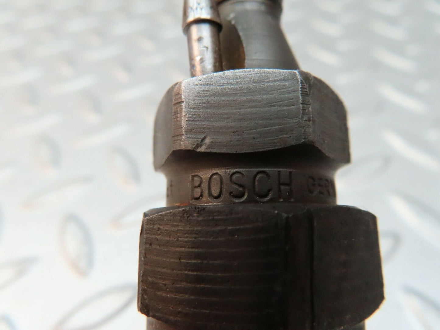 0326 Mercedes-Benz W123 240D 300D Diesel  Fuel Injector  KCA30SD27/4