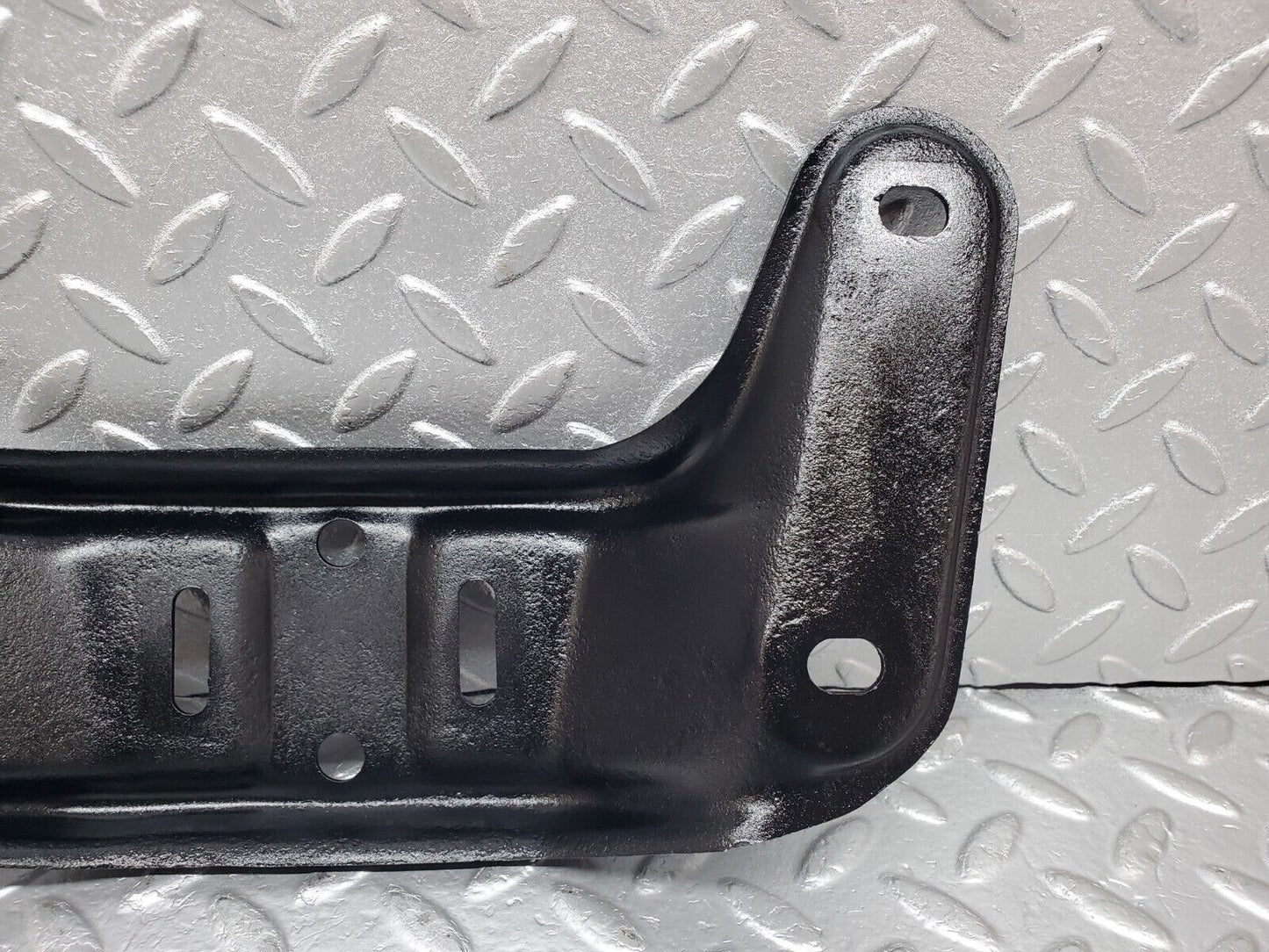 44473 Mercedes-Benz W123 280E Gearbox Mount Bracket