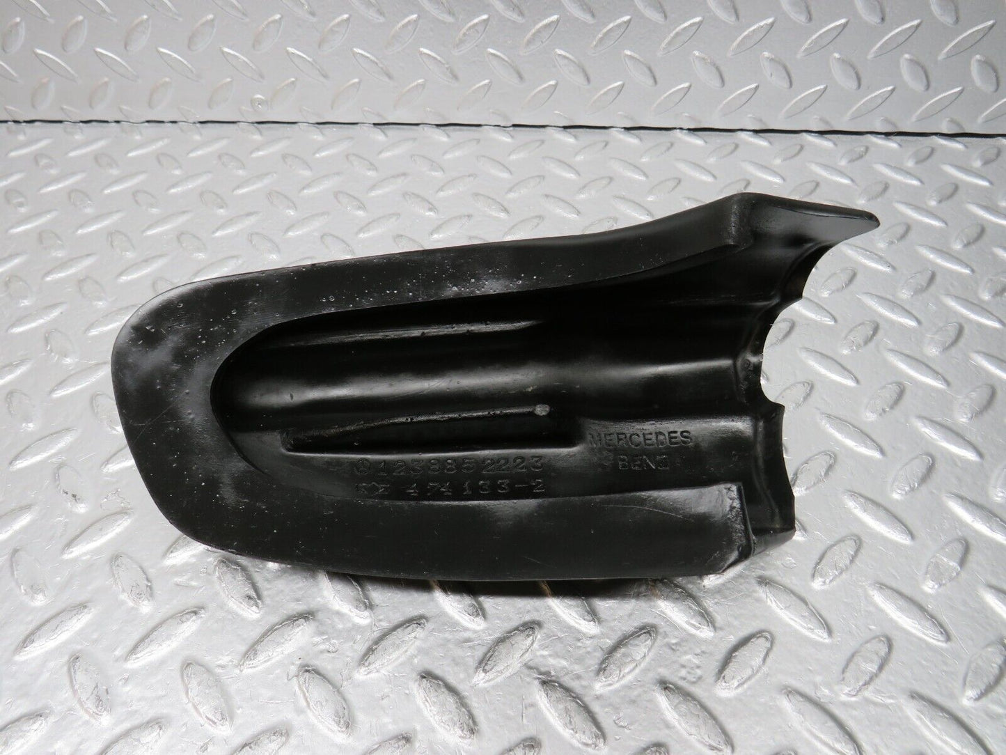 30976 Mercedes-Benz W123 200D Rear Right Bumper Rubber 1238852223