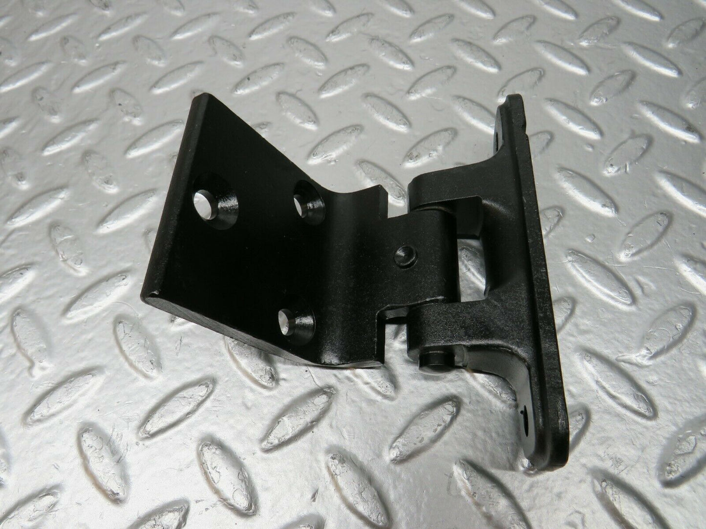 24522 Mercedes-Benz W108 Front Door Hinge Left/Right