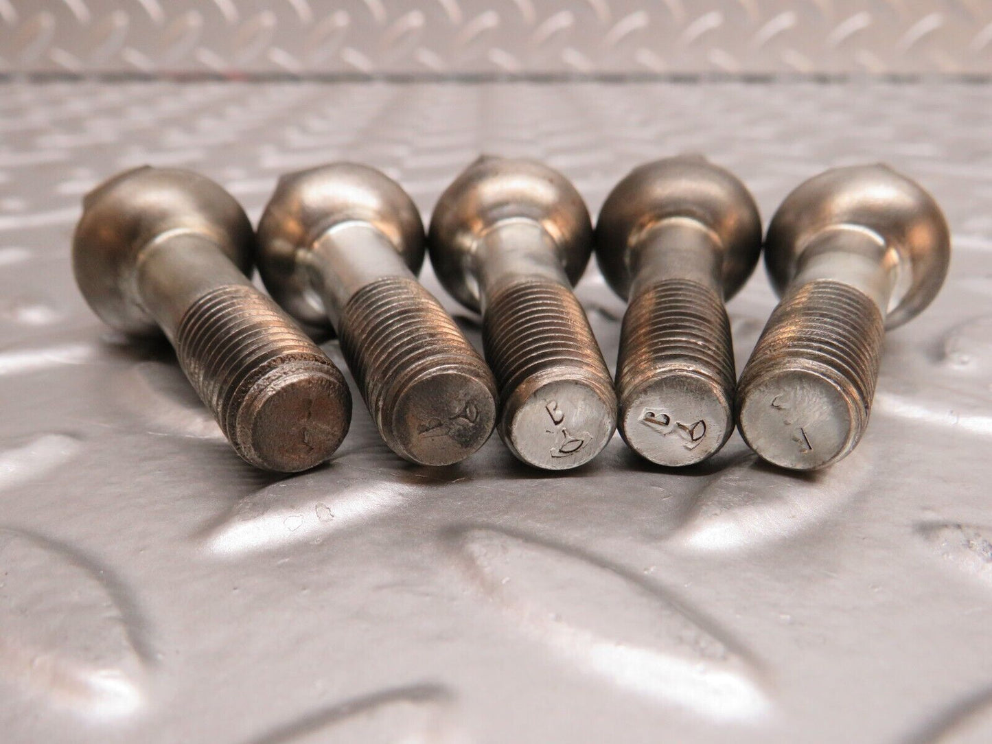 29584 Mercedes-Benz 5x Alloy Wheel Lug Bolt M12x1.5