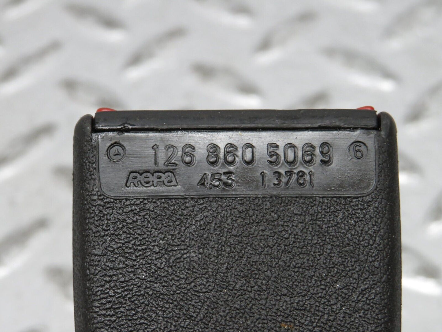 32088 Mercedes-Benz W123 230E Front Right Seat Belt & Buckle 1238602686