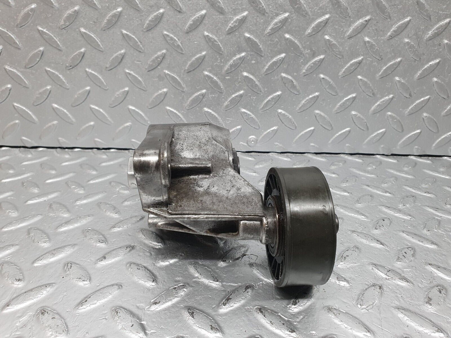 40998 Mercedes-Benz W126 300SE Belt Tensioner 1032021140
