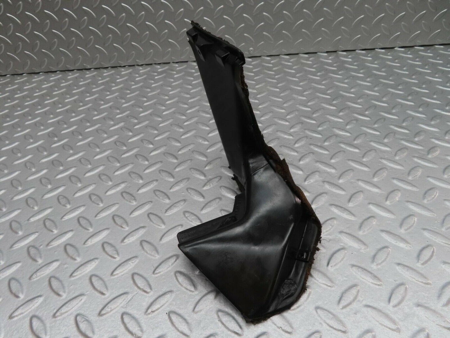 15915 Mercedes-Benz W123 280E Water Drain Left Side 1238300328