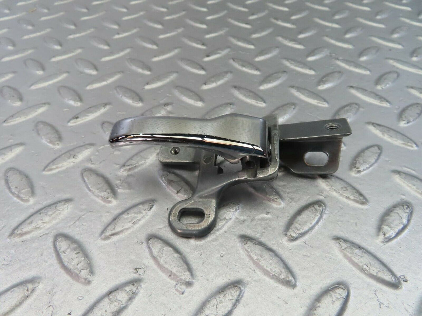 10759 Mercedes-Benz W123 230E Right Interior Door Handle 1237600261
